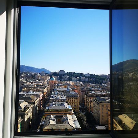 Suite Lambruschini Central With Top City View - Free Covered Parking Генуя Екстер'єр фото