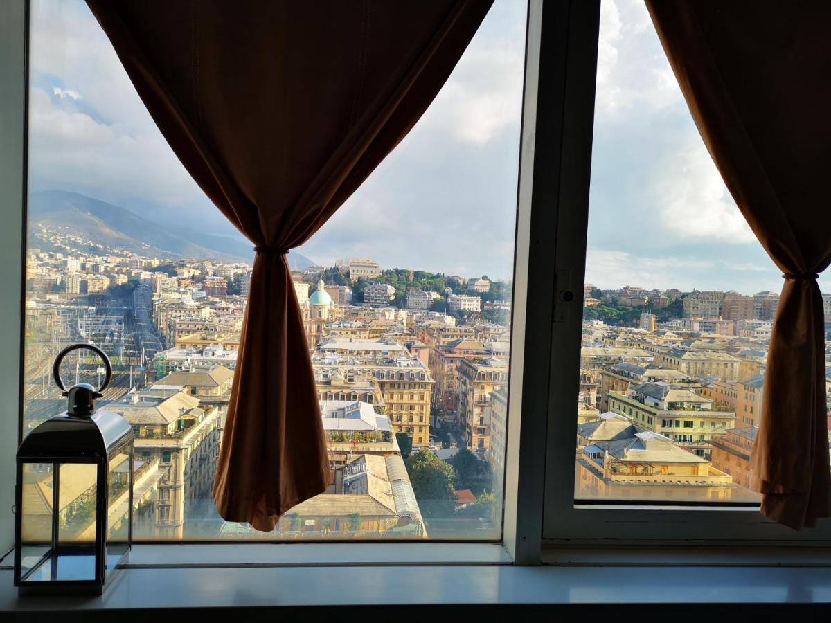 Suite Lambruschini Central With Top City View - Free Covered Parking Генуя Екстер'єр фото
