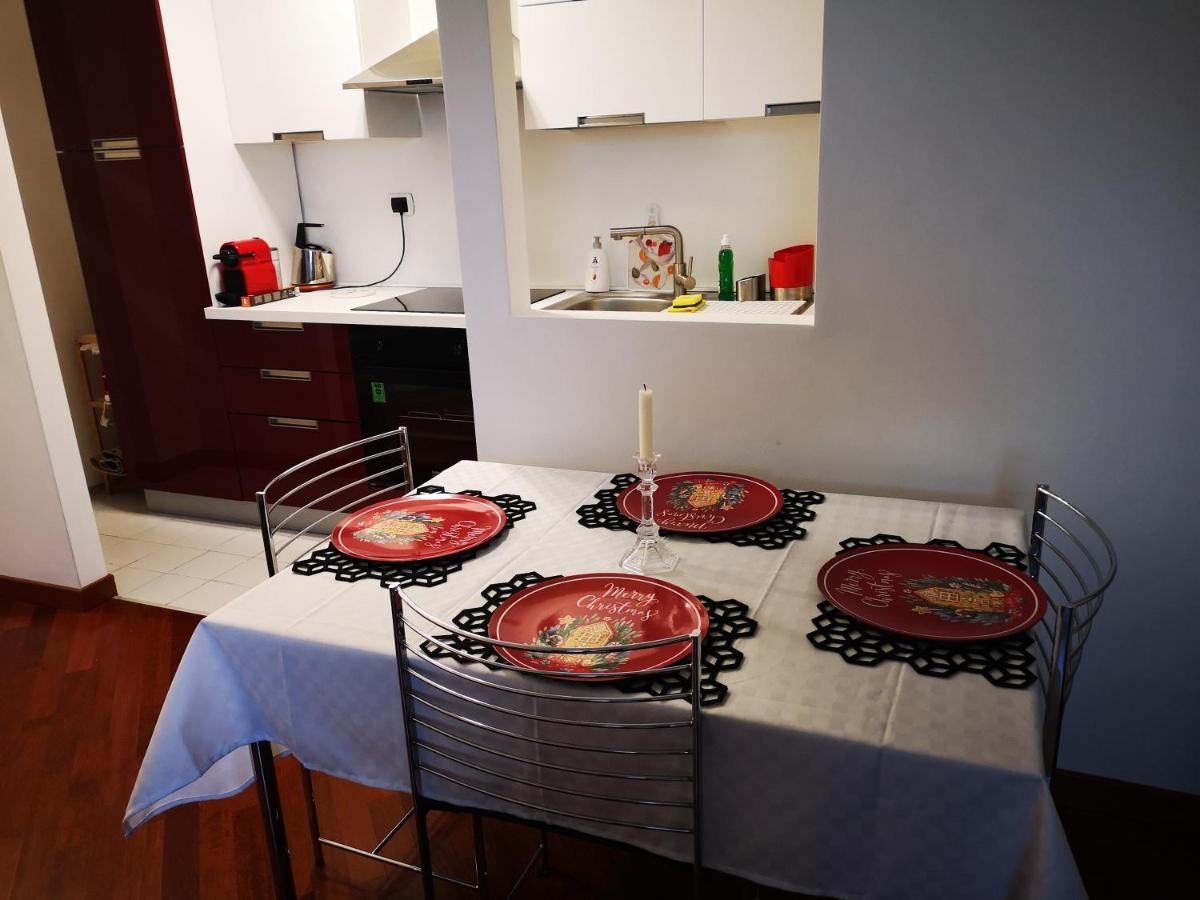 Suite Lambruschini Central With Top City View - Free Covered Parking Генуя Екстер'єр фото