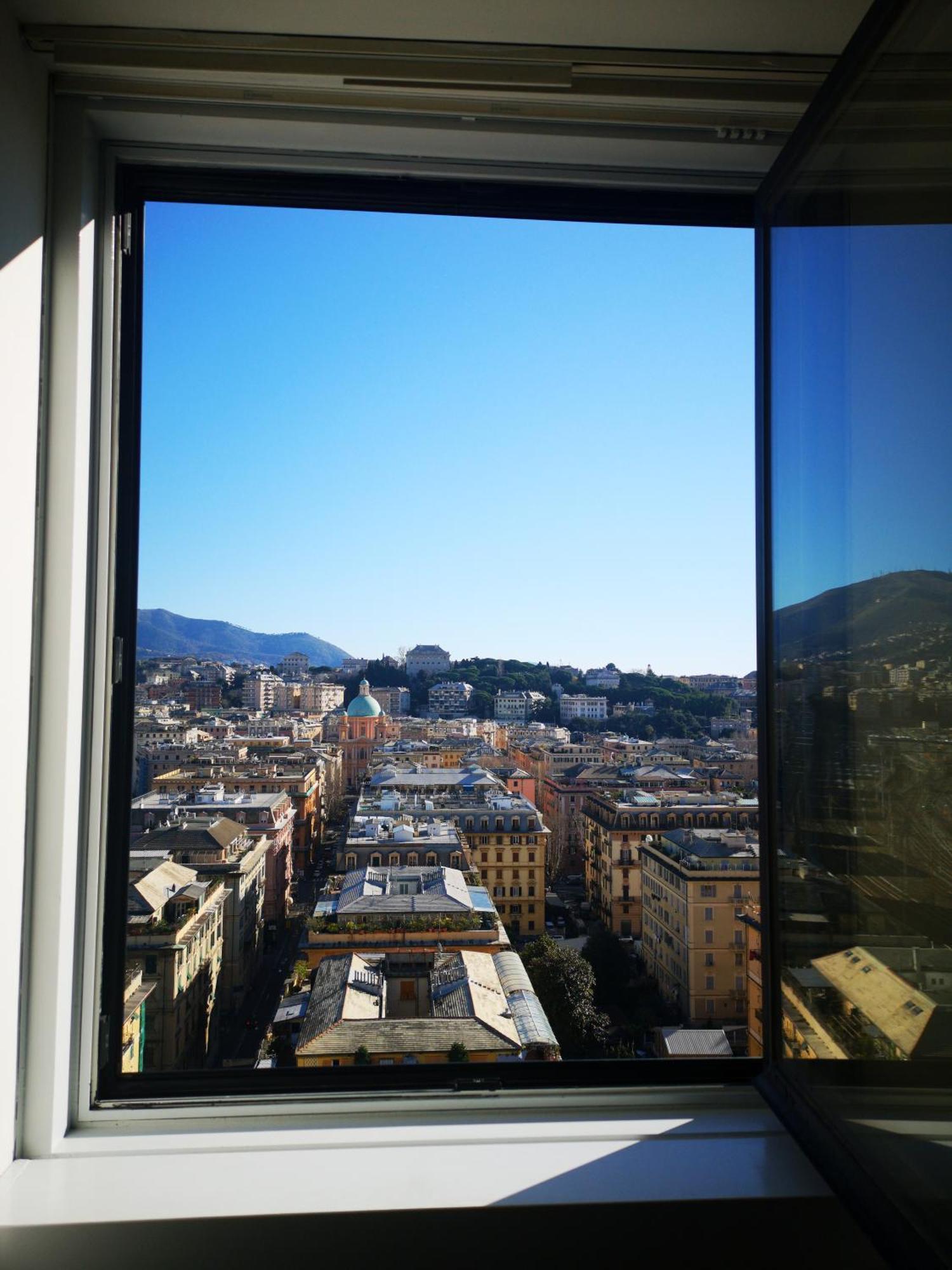 Suite Lambruschini Central With Top City View - Free Covered Parking Генуя Екстер'єр фото